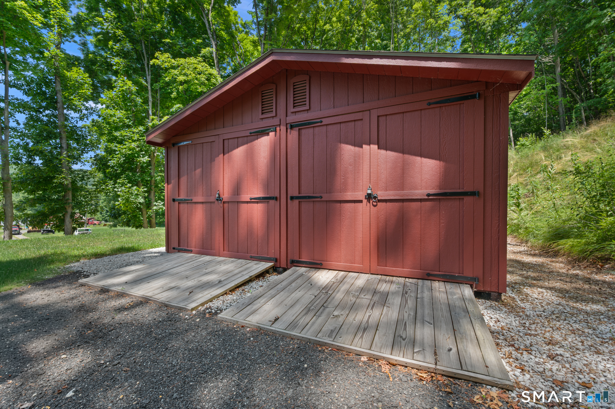 206 Minortown Road Woodbury CT 06798