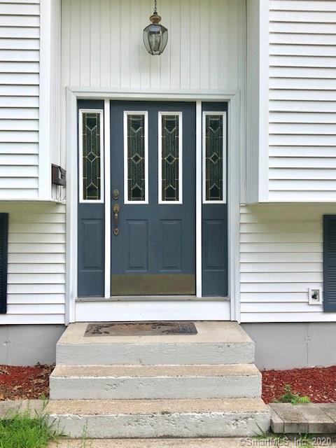 15 Rose Garden Lane Norwich CT 06360
