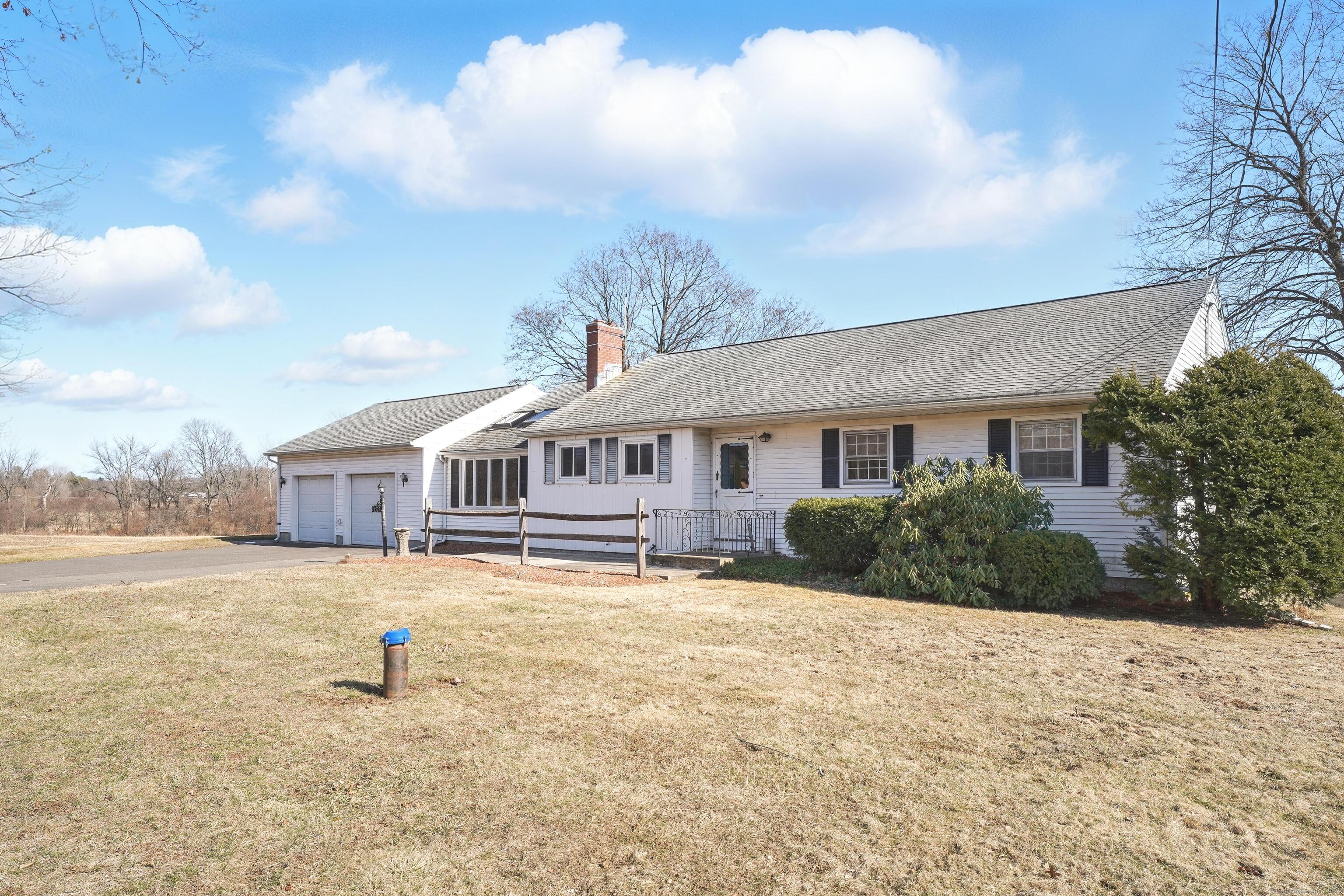 1527 King Street Enfield CT 06082