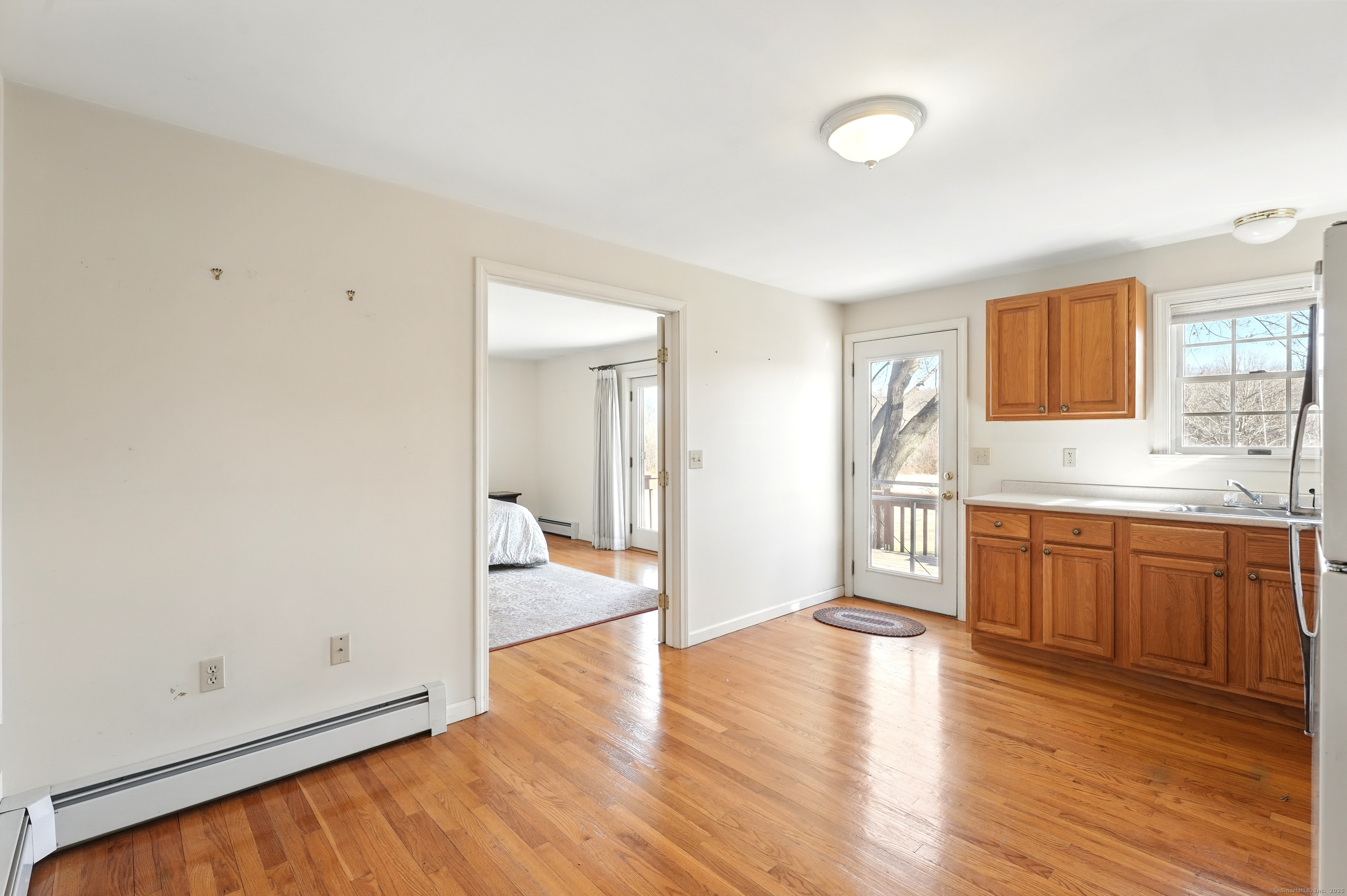 1527 King Street Enfield CT 06082