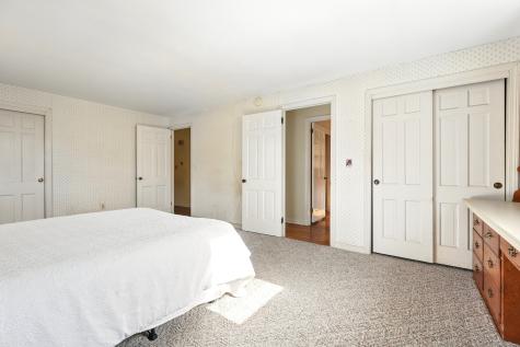 1527 King Street Enfield CT 06082