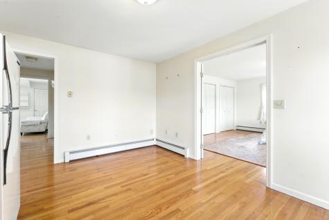 1527 King Street Enfield CT 06082