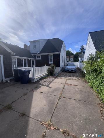 204 Brown Street West Haven CT 06516