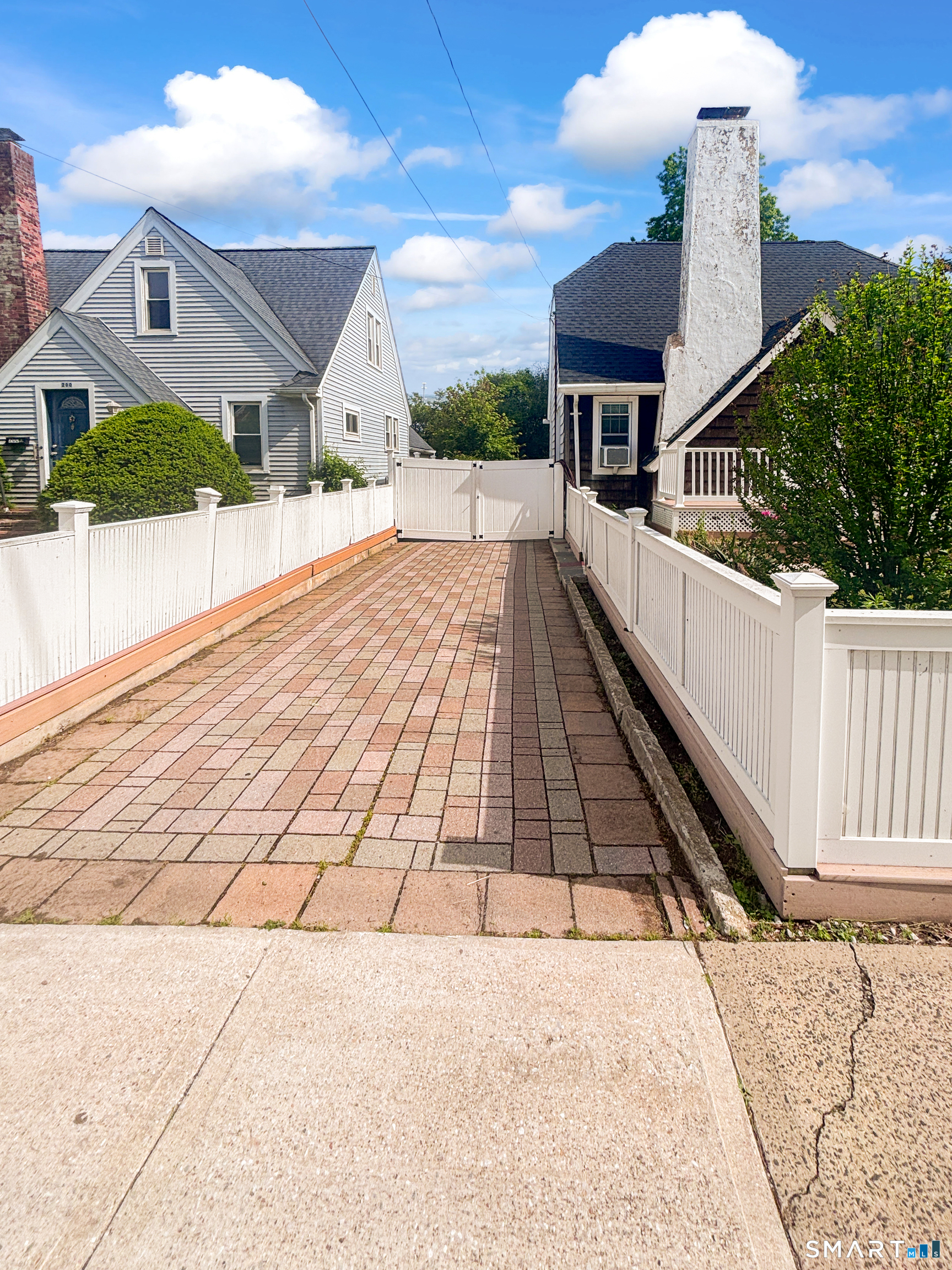 204 Brown Street West Haven CT 06516