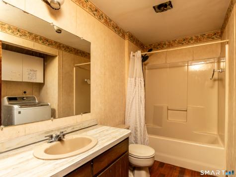 63 High Hill Road Wallingford CT 06492