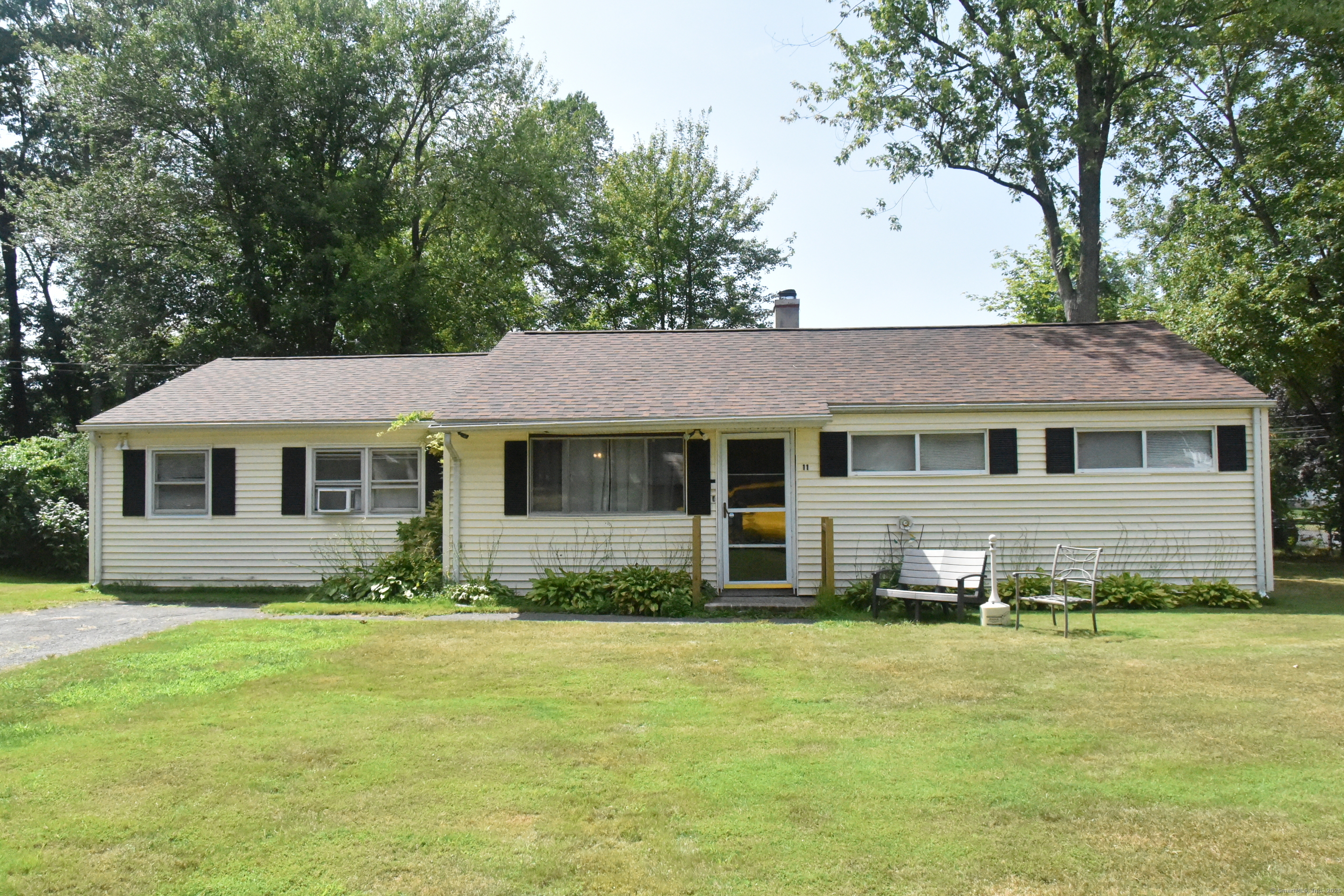 11 Florence Lane Southington CT 06479