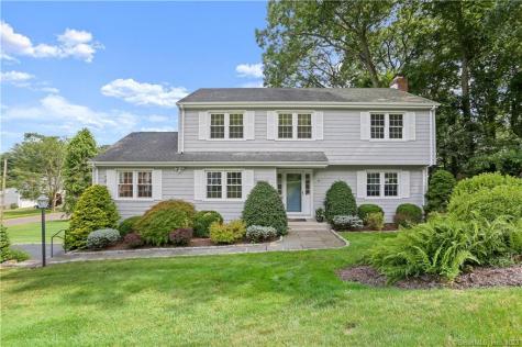 49 Mohican Hill Road Fairfield CT 06825