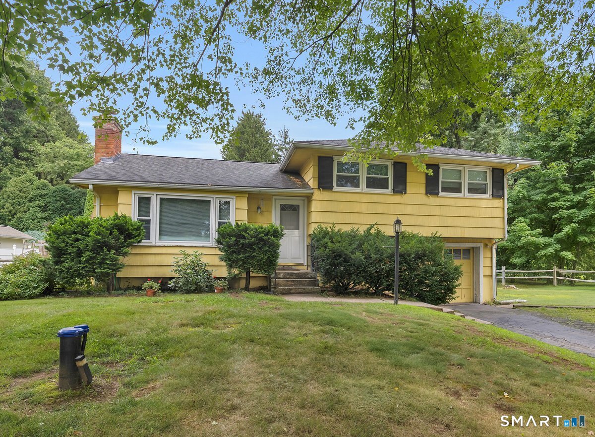 36 Willow Street South Windsor CT 06074