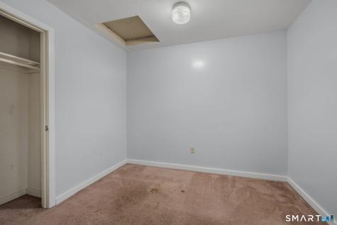 275 Midway Oval Groton CT 06340