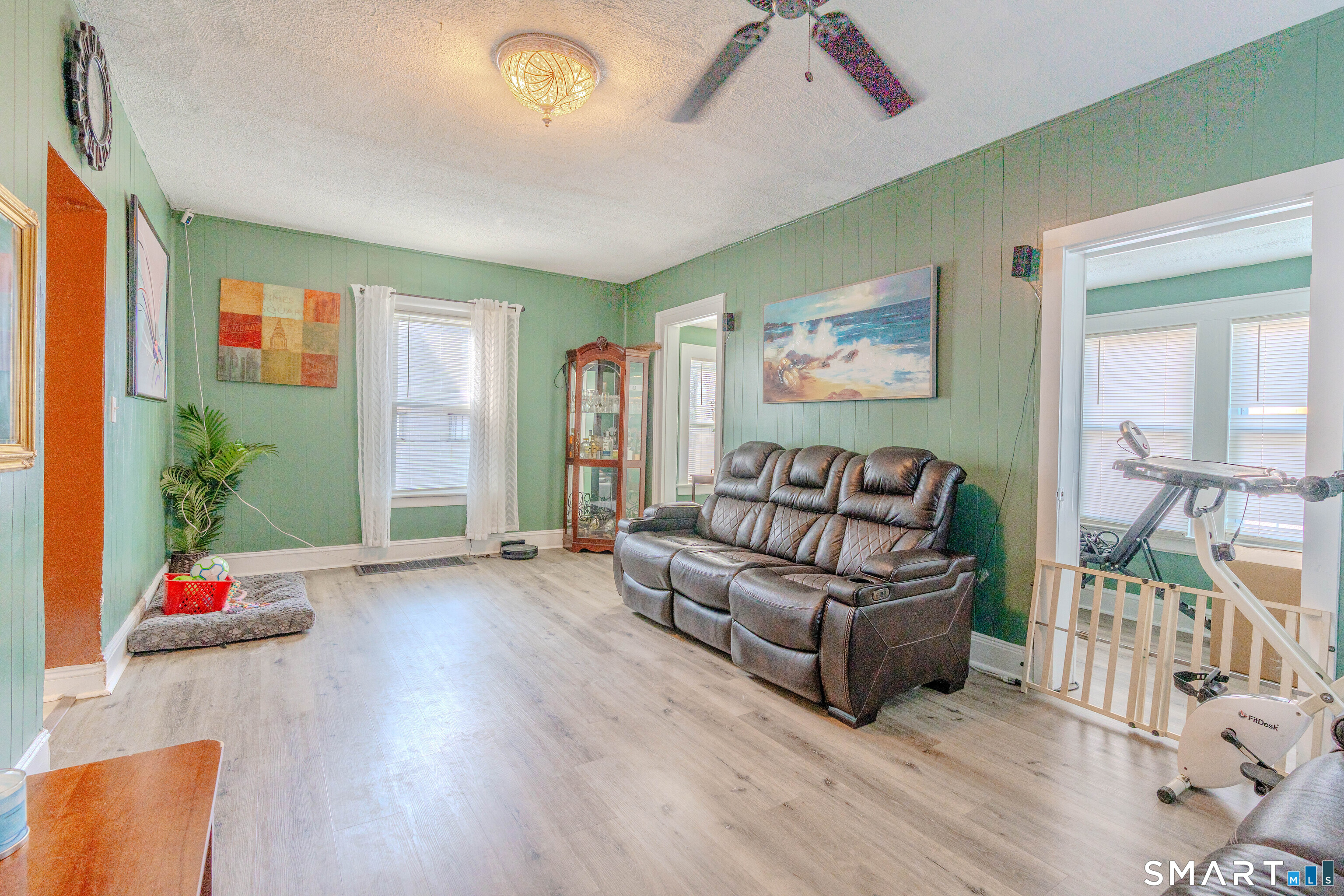 25 Mckinley Avenue Stratford CT 06615