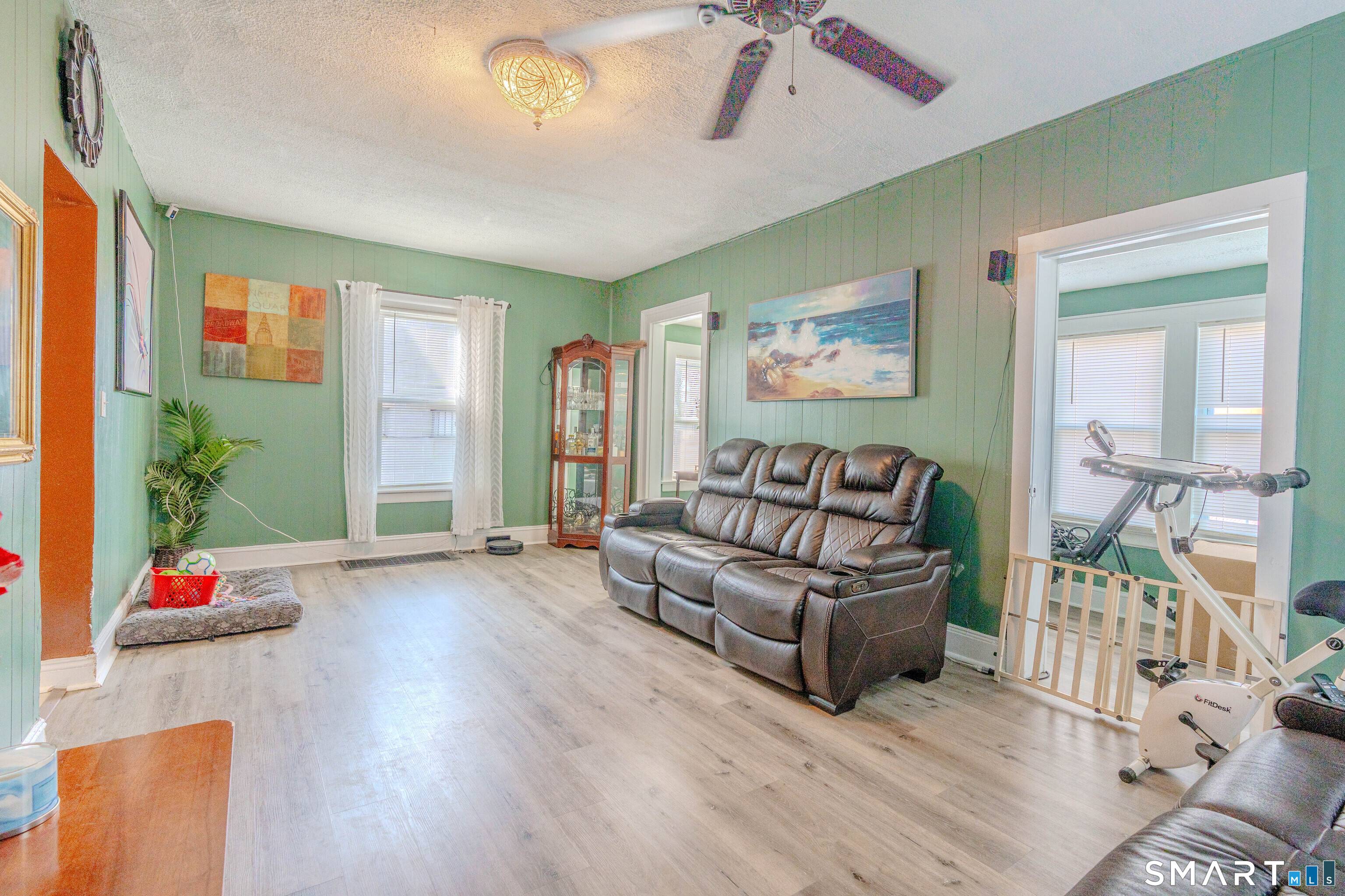 25 Mckinley Avenue Stratford CT 06615
