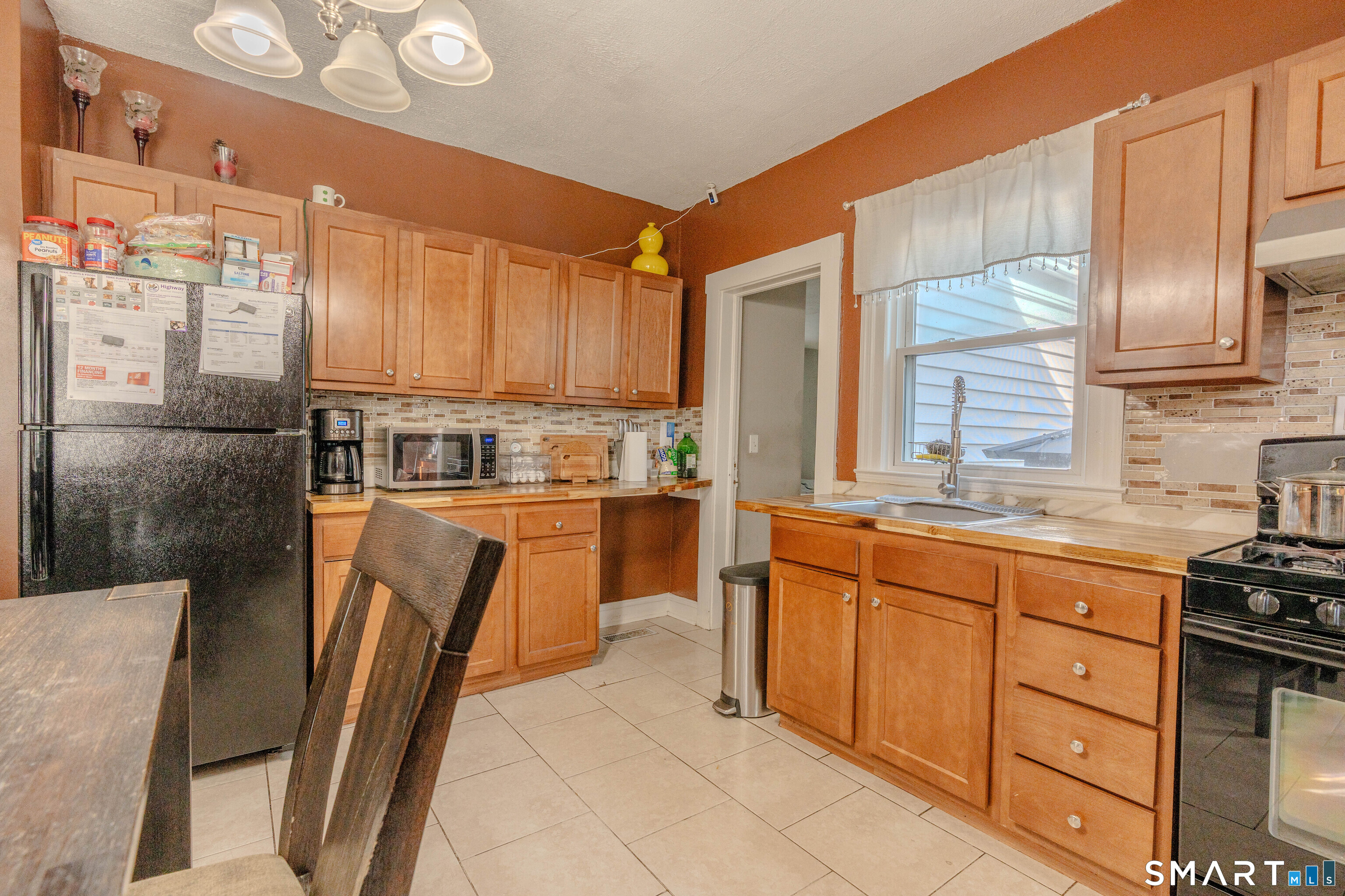 25 Mckinley Avenue Stratford CT 06615