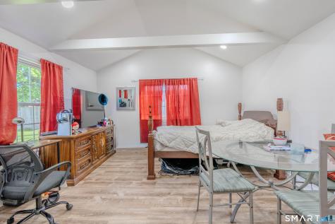 25 Mckinley Avenue Stratford CT 06615