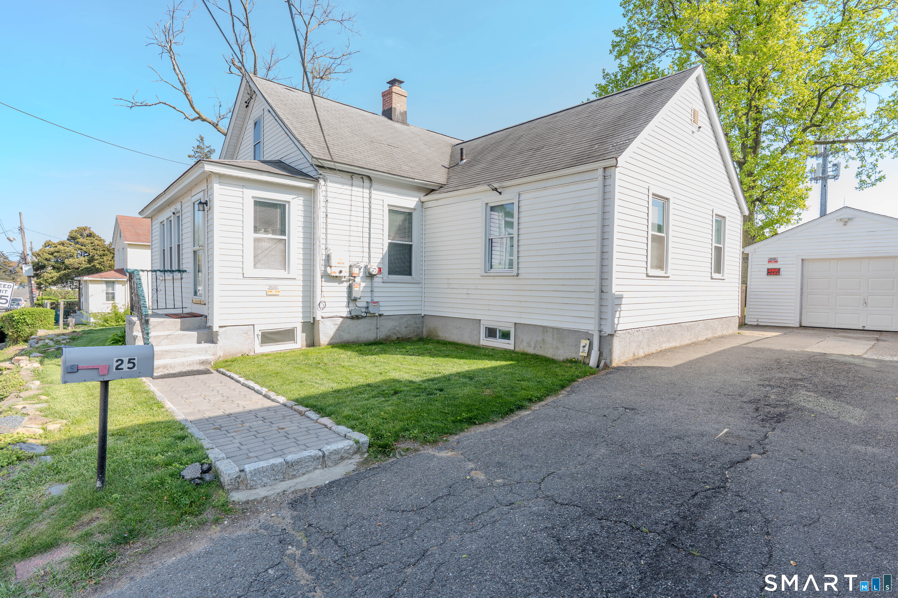 25 Mckinley Avenue Stratford CT 06615