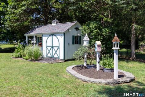 9 Whitewood Road Clinton CT 06413