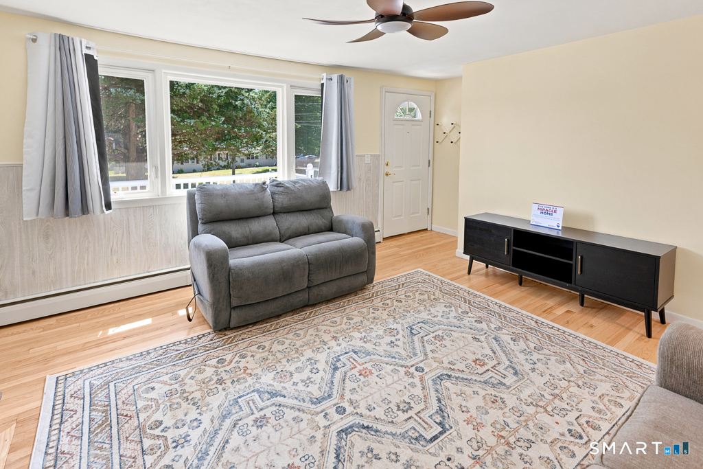 9 Whitewood Road Clinton CT 06413