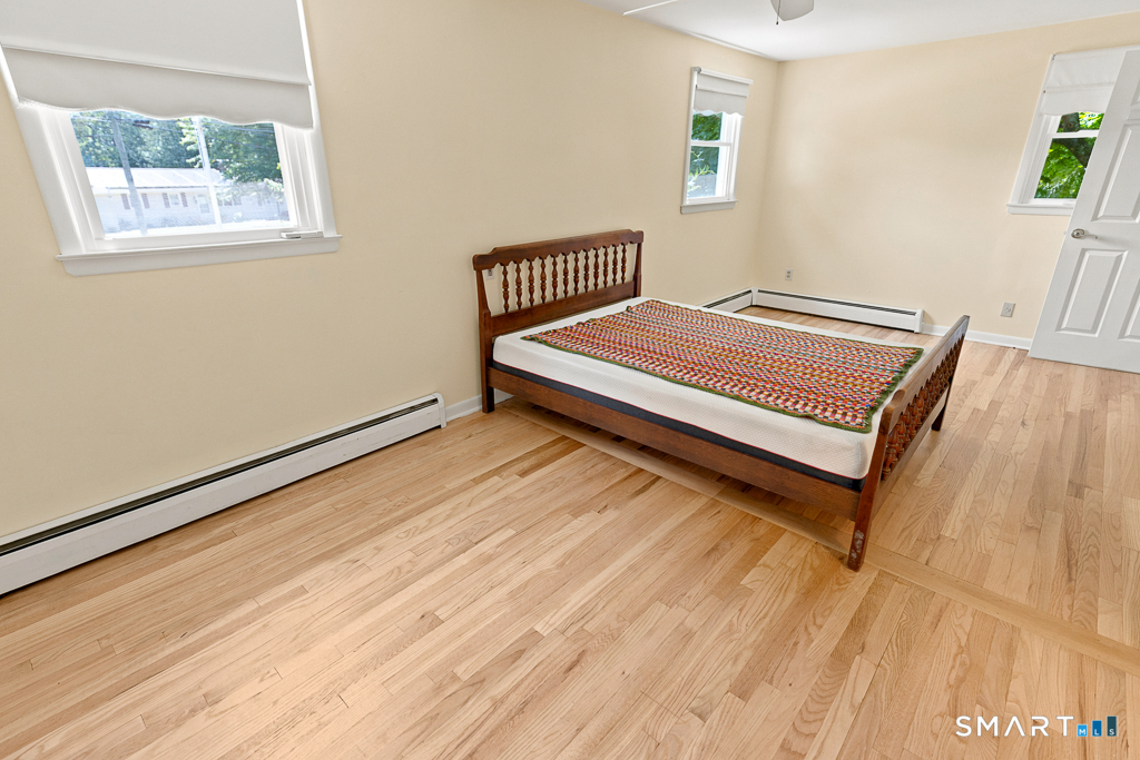 9 Whitewood Road Clinton CT 06413