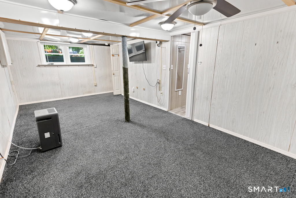 9 Whitewood Road Clinton CT 06413