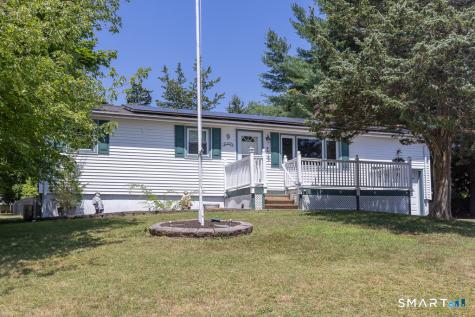 9 Whitewood Road Clinton CT 06413