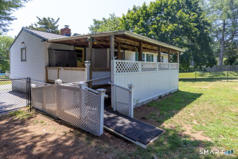 9 Whitewood Road Clinton CT 06413