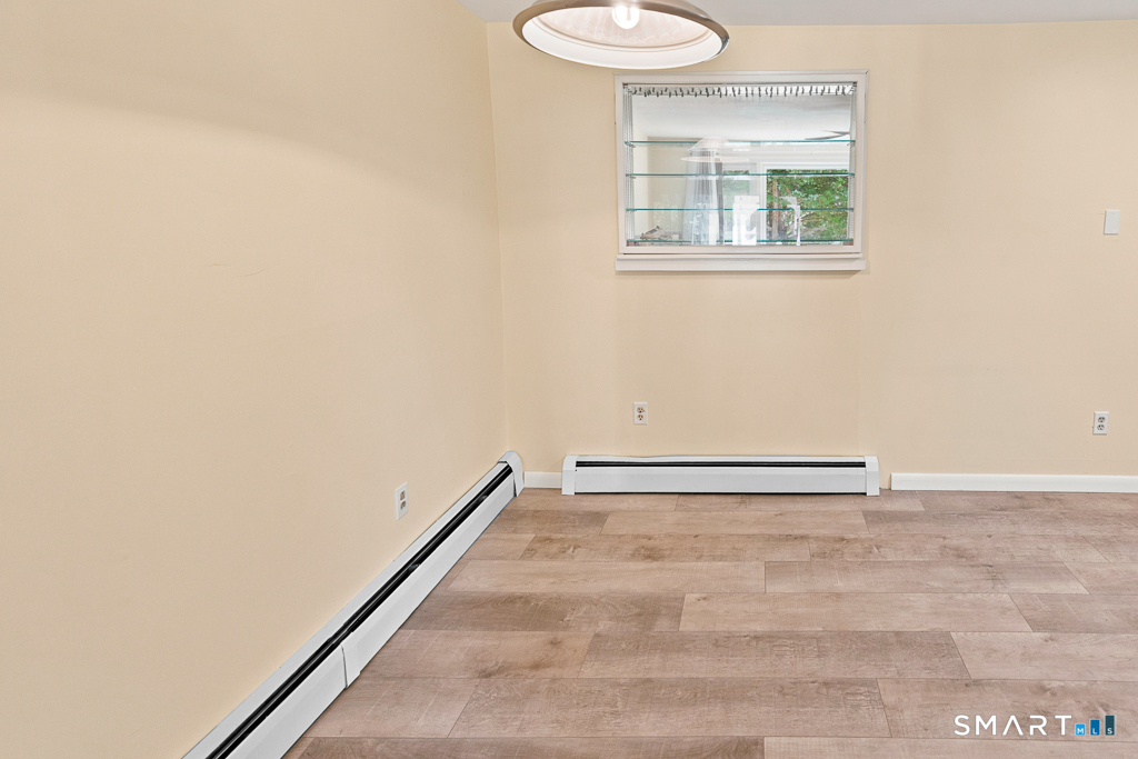 9 Whitewood Road Clinton CT 06413