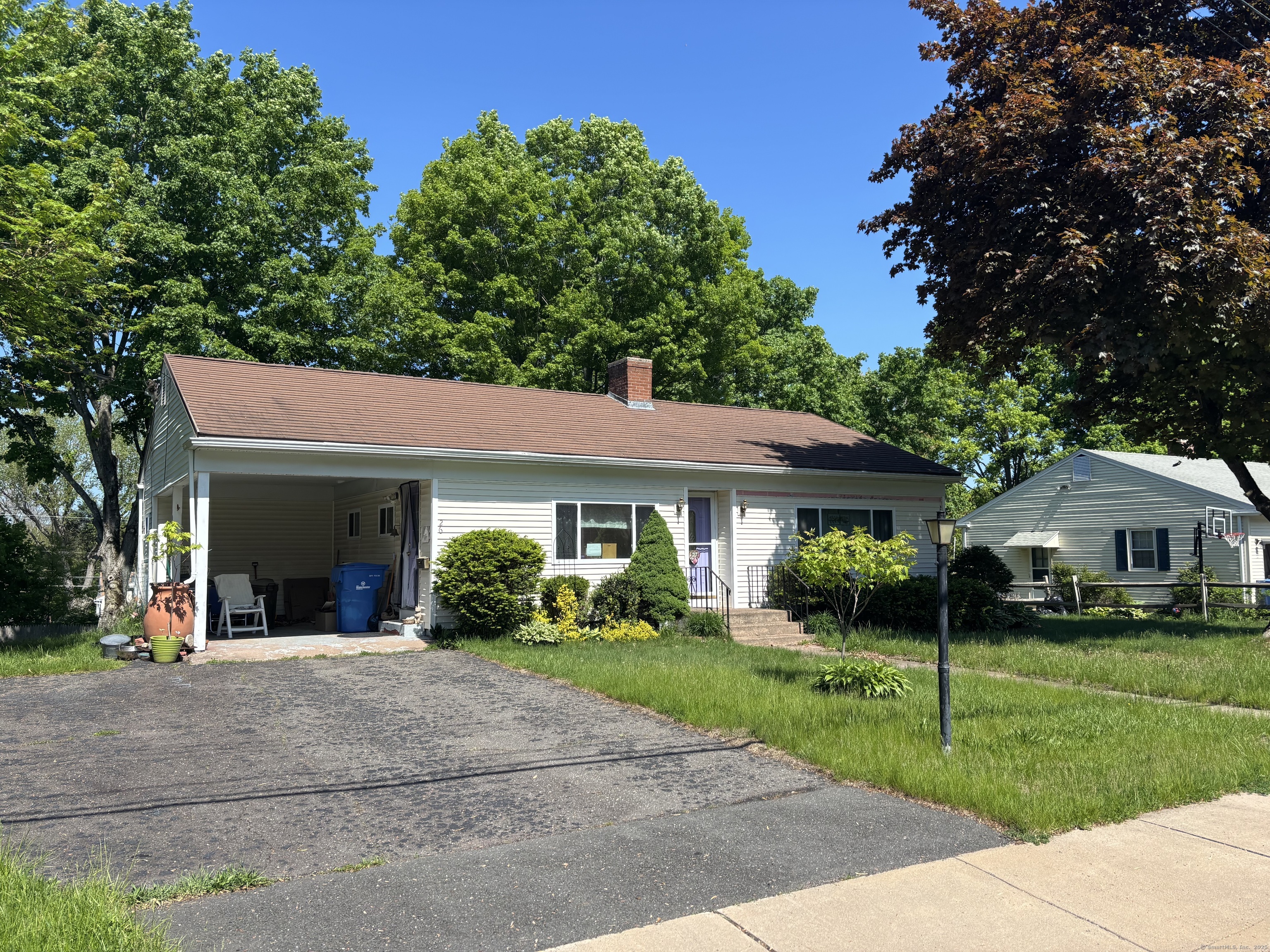 26 Agnes Drive Manchester CT 06042