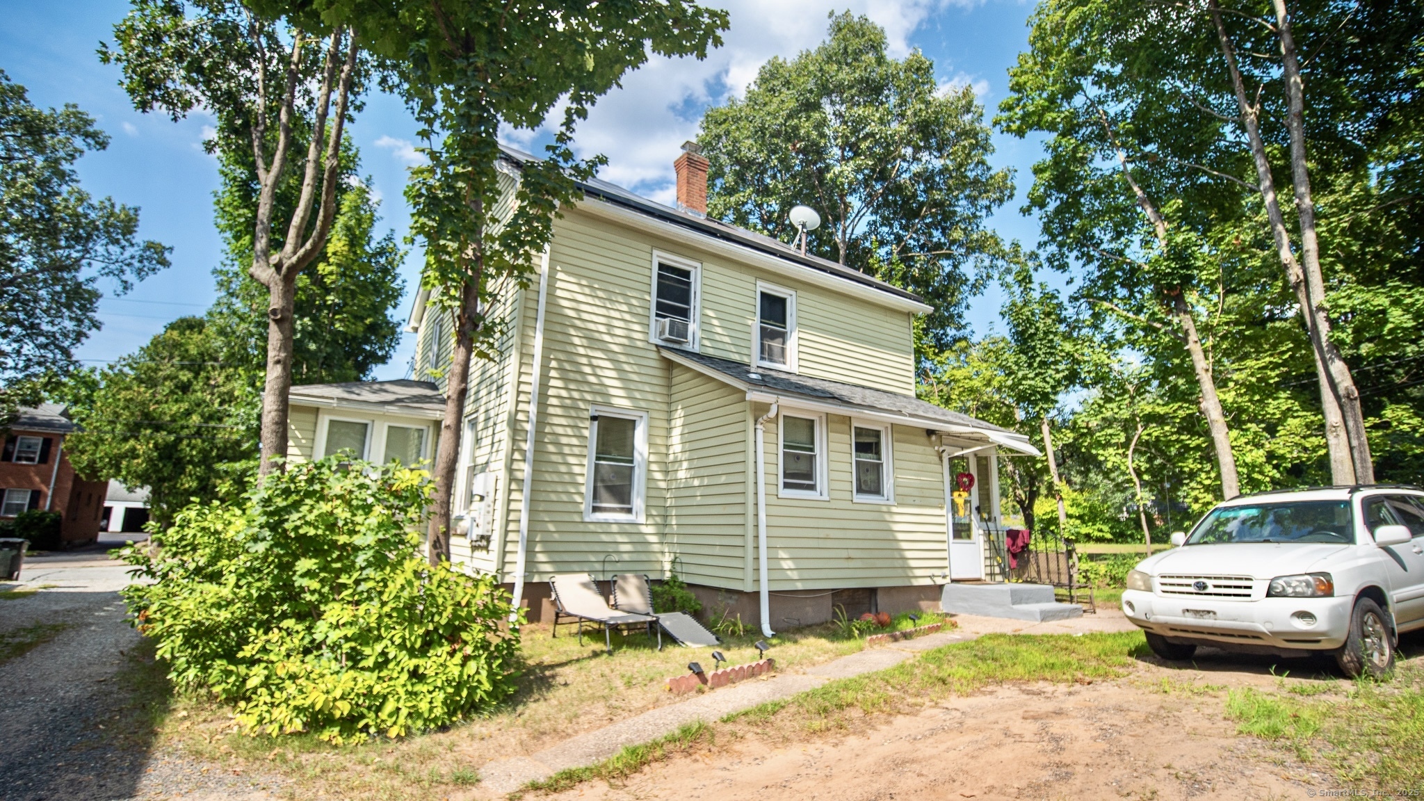 166 Bissell Street Manchester CT 06040