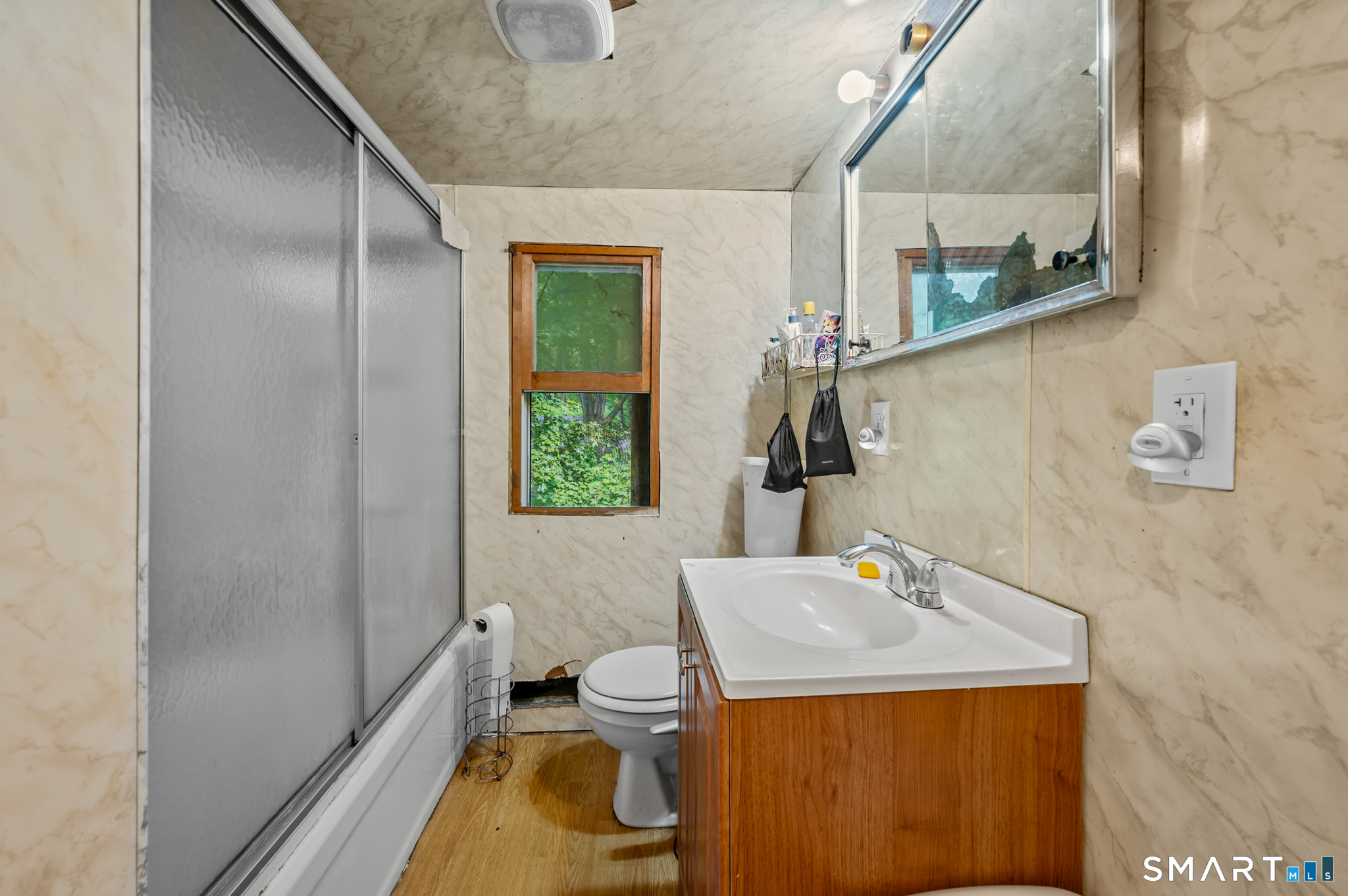 128 West High Street East Hampton CT 06424