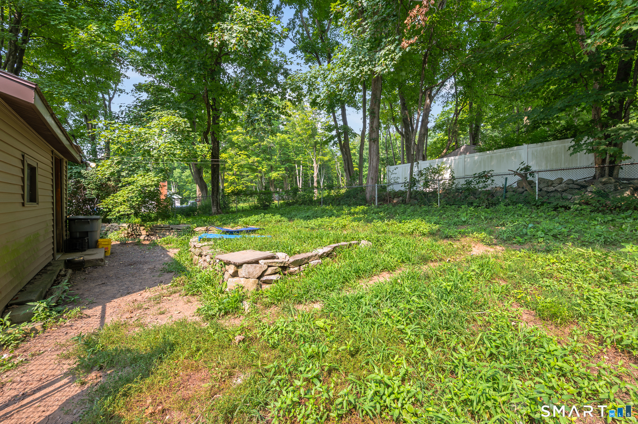 128 West High Street East Hampton CT 06424