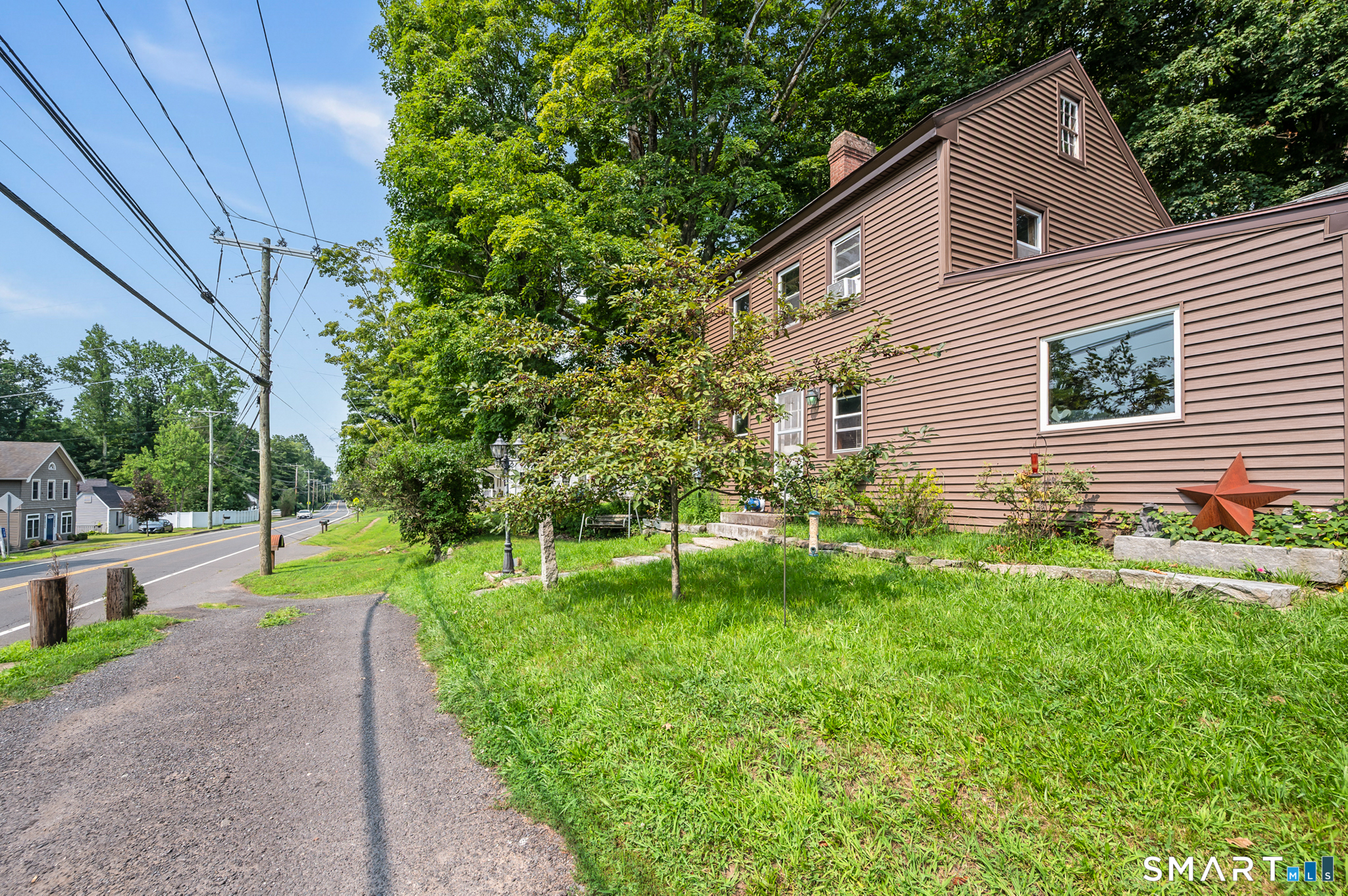 128 West High Street East Hampton CT 06424