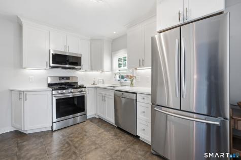 501 Lake Avenue Bridgeport CT 06605