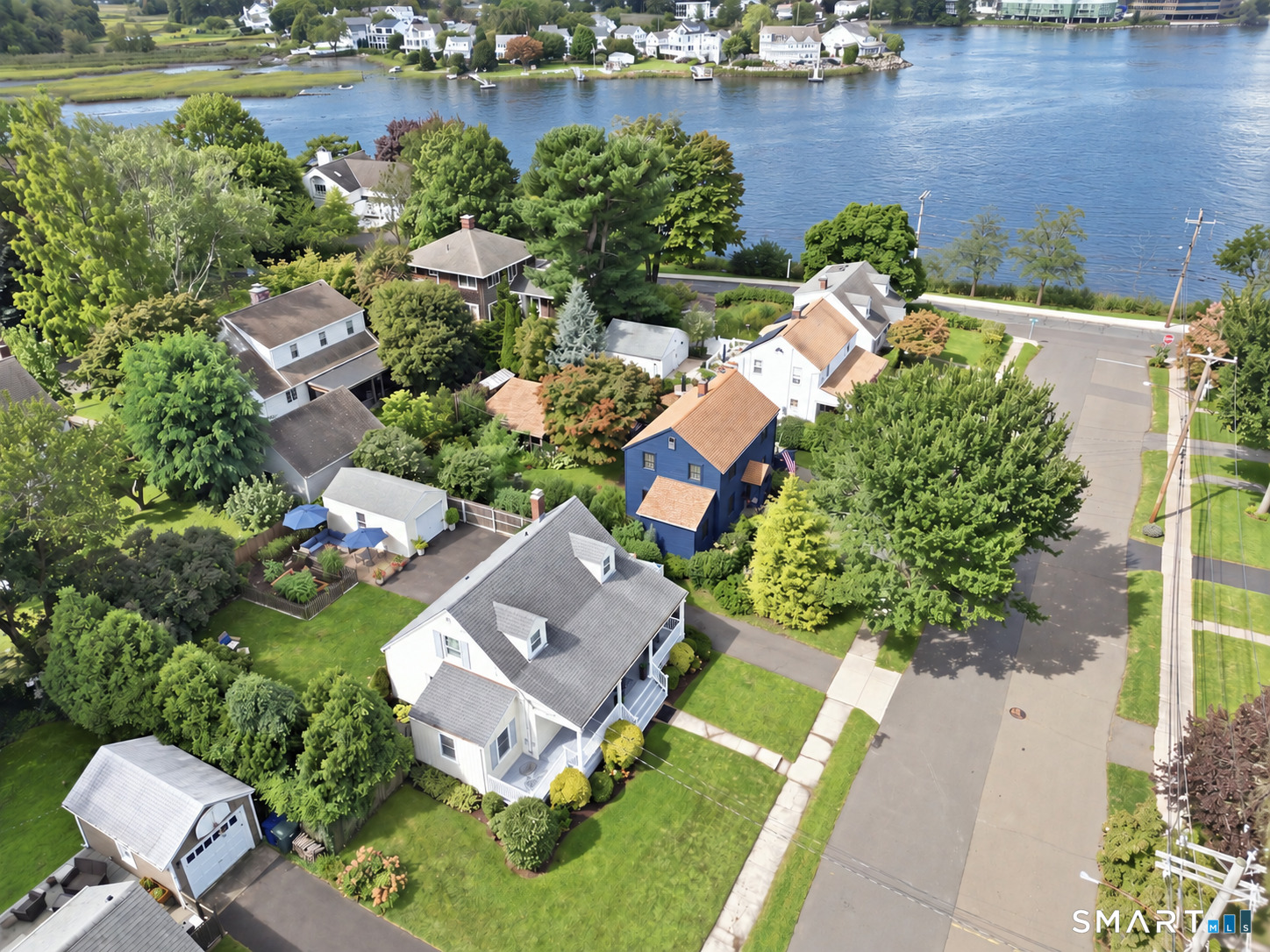 501 Lake Avenue Bridgeport CT 06605