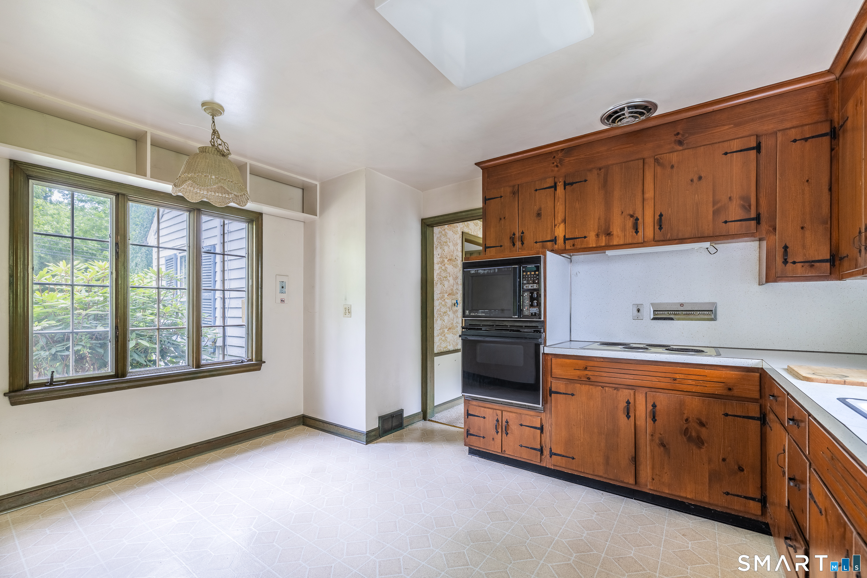 65 Manor Hill Road Stratford CT 06614