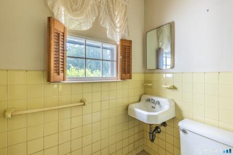 65 Manor Hill Road Stratford CT 06614