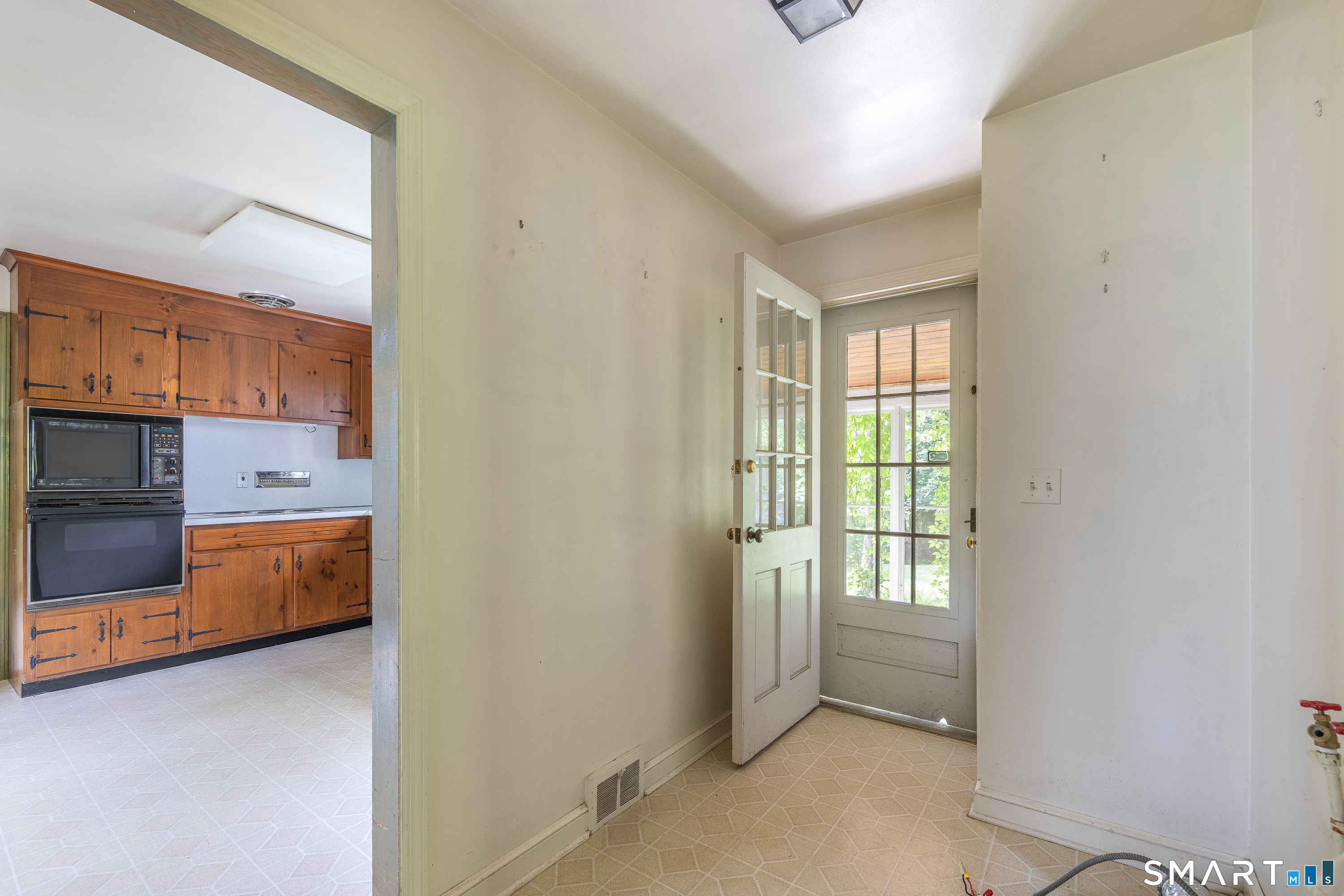 65 Manor Hill Road Stratford CT 06614