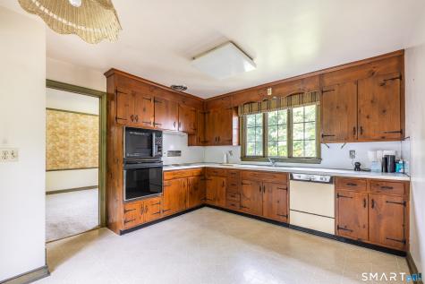 65 Manor Hill Road Stratford CT 06614