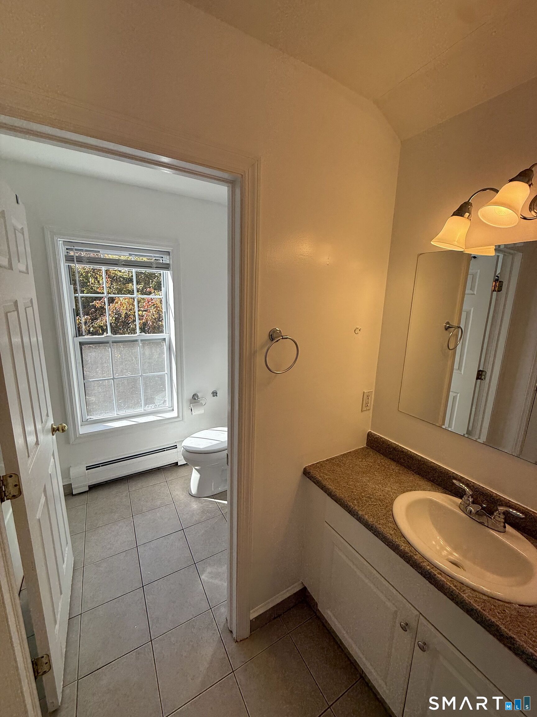 15 Bayberry Lane Danbury CT 06811