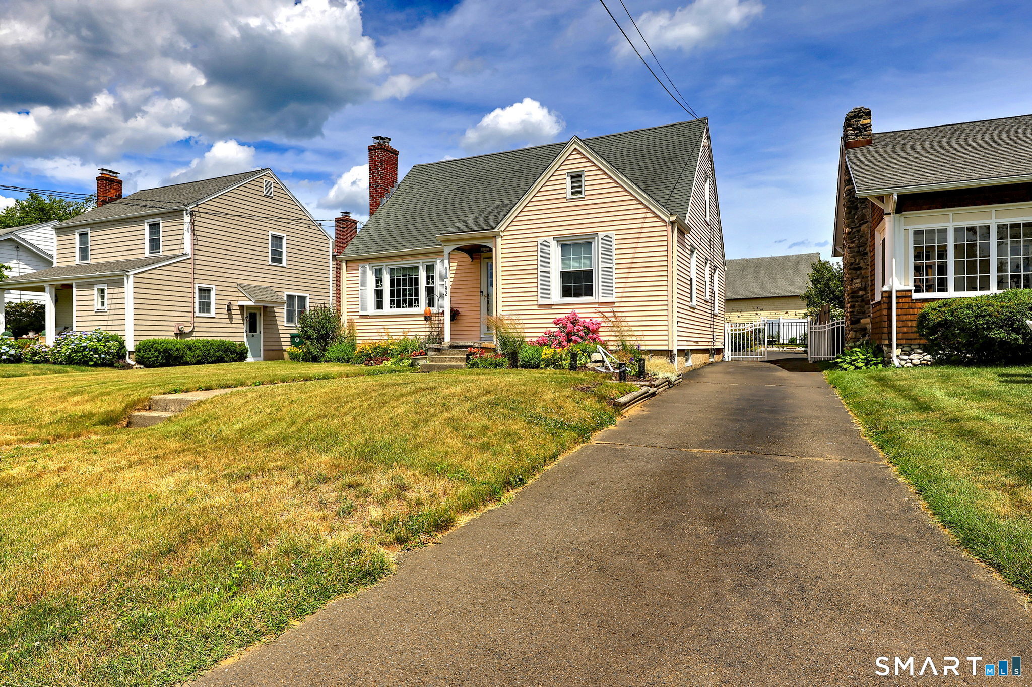 182 Washington Parkway Stratford CT 06615