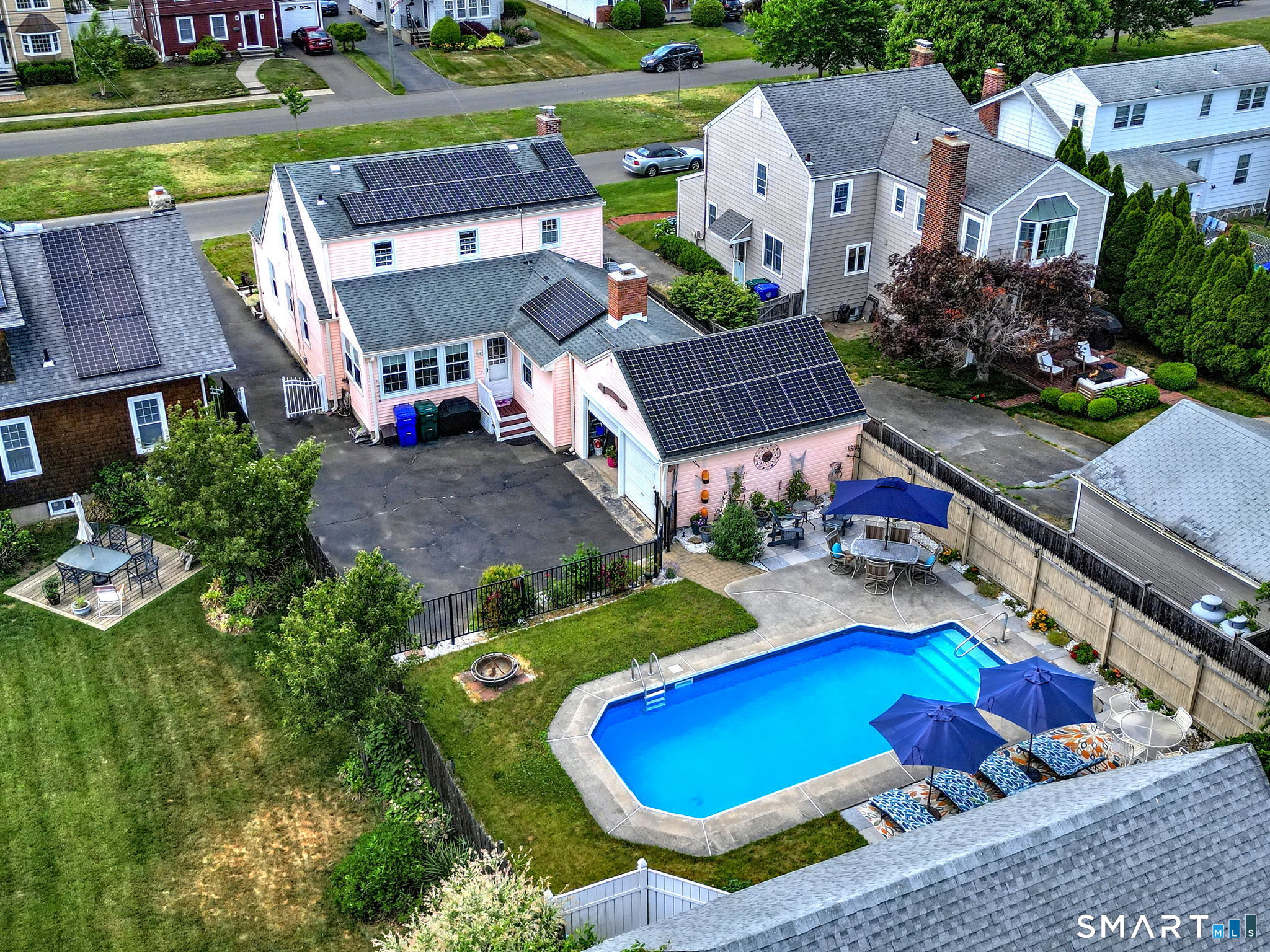 182 Washington Parkway Stratford CT 06615