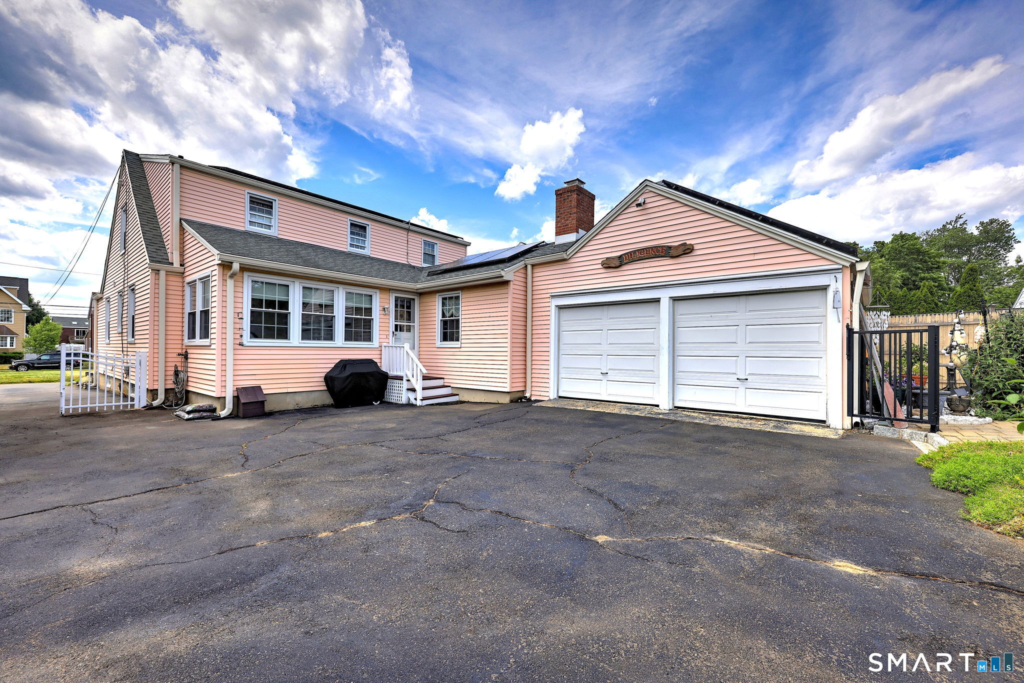 182 Washington Parkway Stratford CT 06615