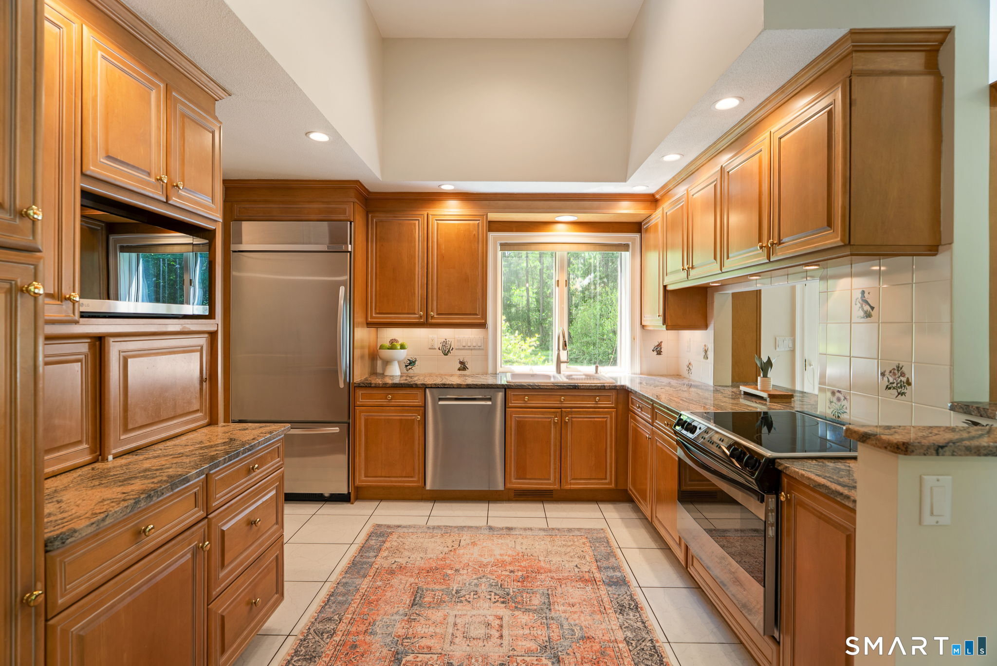 3 Norfolk Gardens Farmington CT 06032