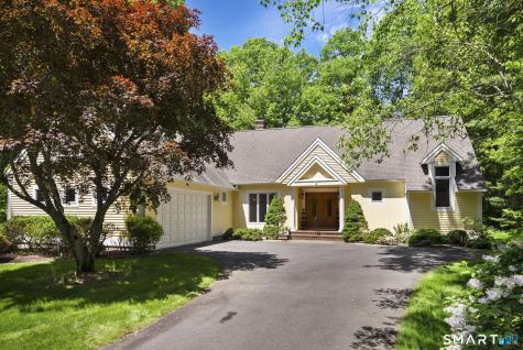 3 Norfolk Gardens Farmington CT 06032