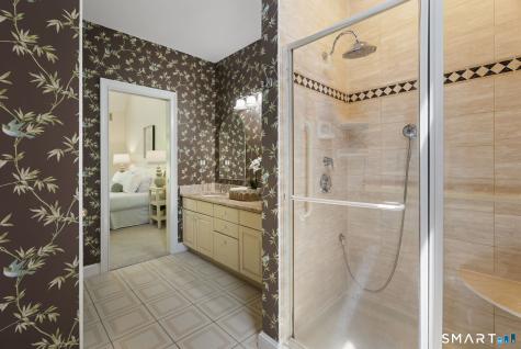 3 Norfolk Gardens Farmington CT 06032