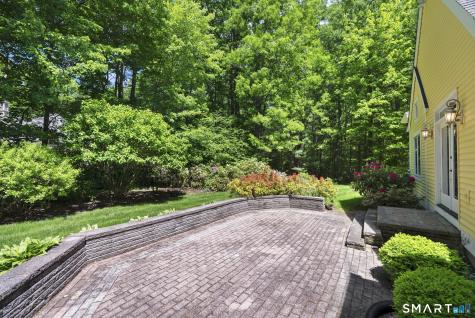 3 Norfolk Gardens Farmington CT 06032