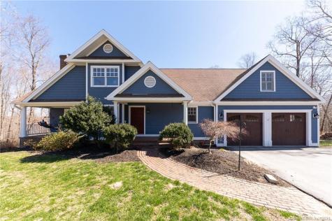 102 Stagecoach Road Woodbury CT 06798