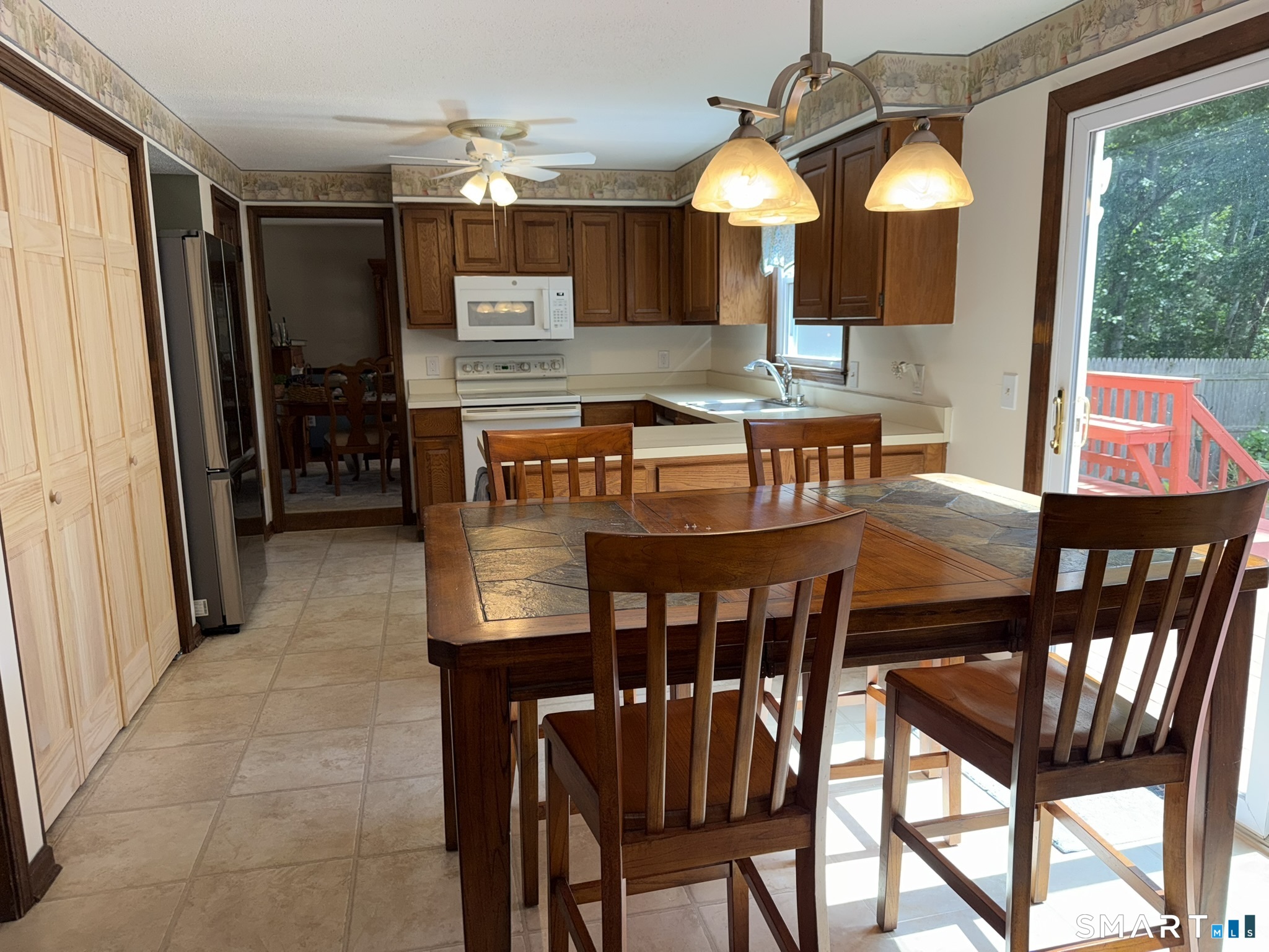11 Weatherside Drive Wallingford CT 06492