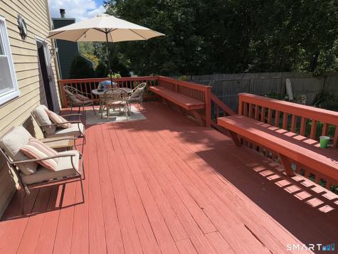 11 Weatherside Drive Wallingford CT 06492