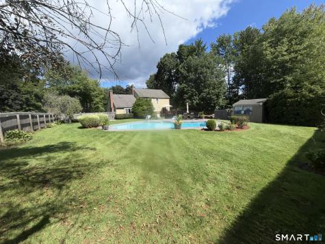 11 Weatherside Drive Wallingford CT 06492