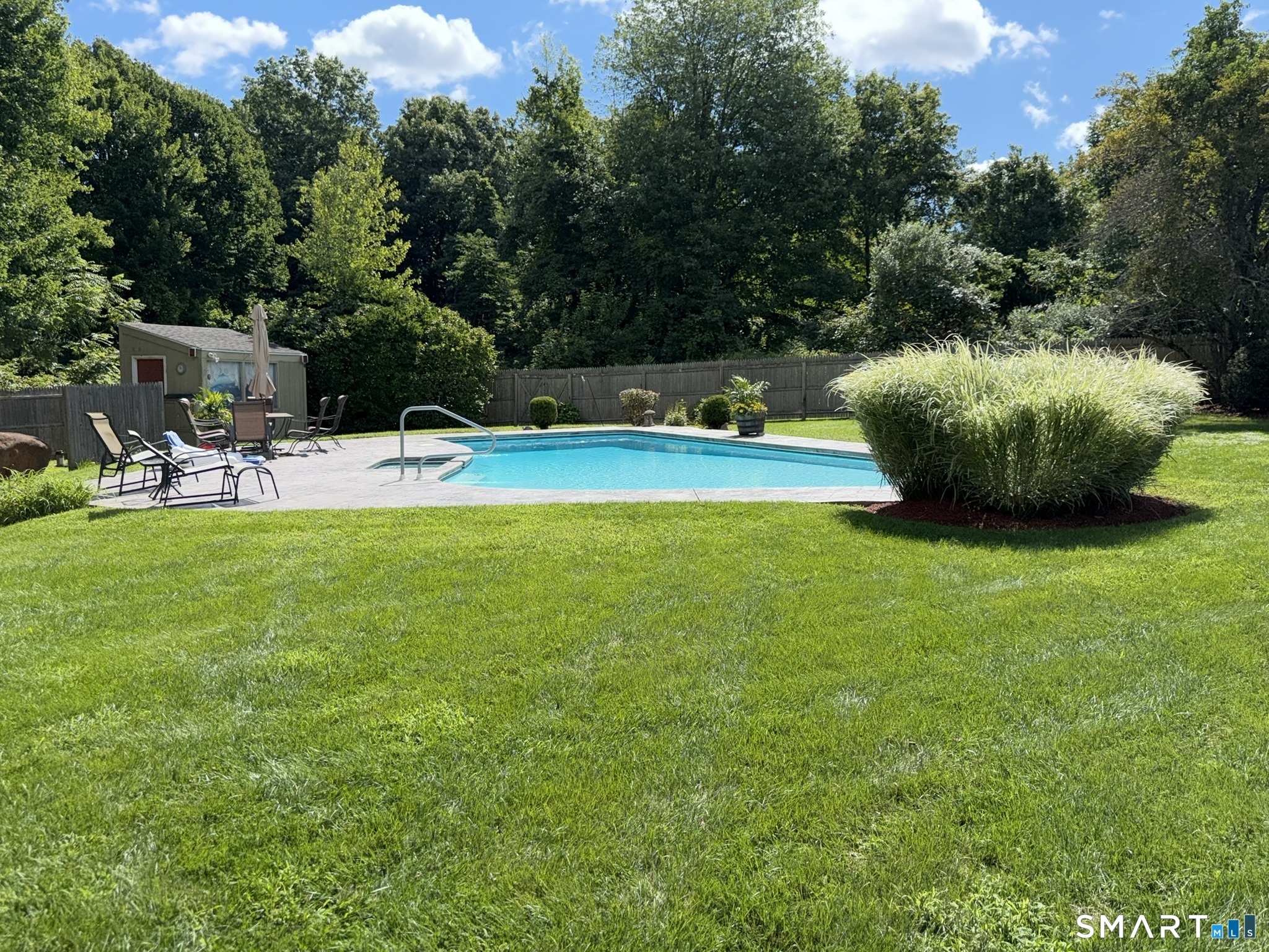 11 Weatherside Drive Wallingford CT 06492