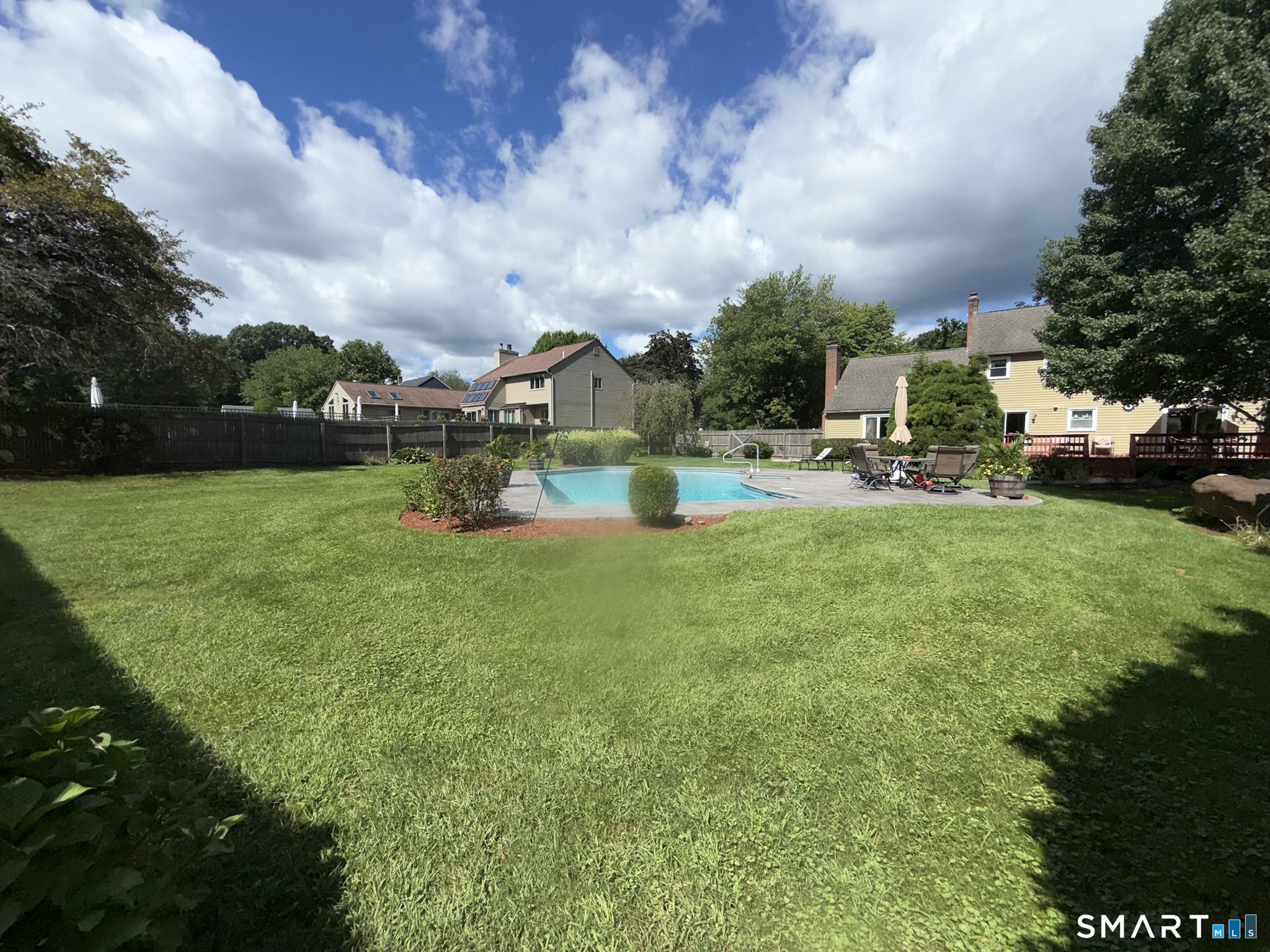 11 Weatherside Drive Wallingford CT 06492